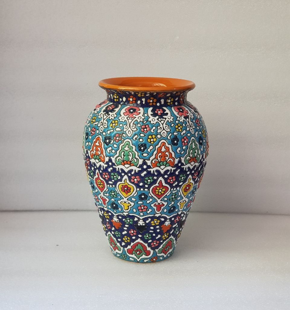 pottery vase p2.2